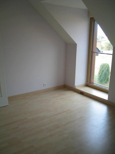 Location maison Noyal-Châtillon-sur-Seiche 35230 Ille-et-Vilaine 116 m2 4 pièces 1007 euros