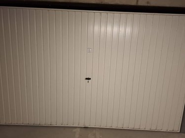 Garage et parking a vendre Rennes 35000 Ille-et-Vilaine  20000 euros