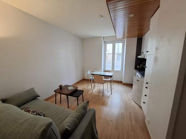 Location appartement Rennes 35000 Ille-et-Vilaine 28 m2 2 pièces 660 euros