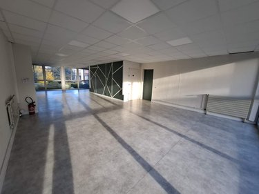 Fonds et murs commerciaux a vendre Rennes 35000 Ille-et-Vilaine 73 m2  188100 euros