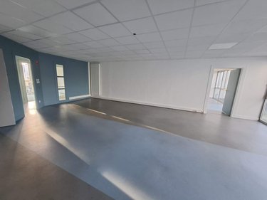 Fonds et murs commerciaux a vendre Rennes 35000 Ille-et-Vilaine 192 m2  522500 euros