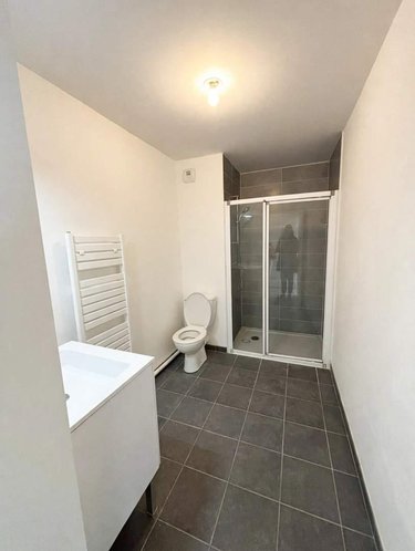 Location appartement Rennes 35000 Ille-et-Vilaine 45 m2 2 pièces 646 euros