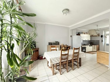 Appartement a vendre Bruz 35170 Ille-et-Vilaine 67 m2 3 pièces 209600 euros