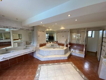 Location maison Noyal-Châtillon-sur-Seiche 35230 Ille-et-Vilaine 316 m2 9 pièces 2800 euros