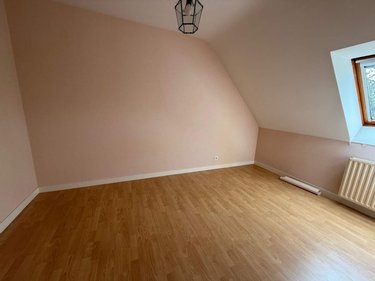 Location maison Noyal-sur-Vilaine 35530 Ille-et-Vilaine 142 m2 6 pièces 1200 euros