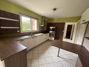 Location maison Noyal-sur-Vilaine 35530 Ille-et-Vilaine 142 m2 6 pièces 1200 euros