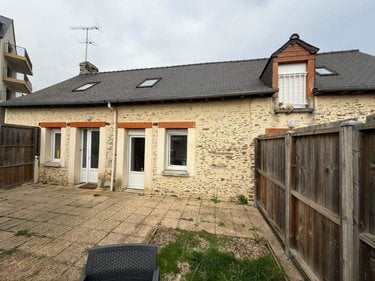 Location maison Châteaubourg 35220 Ille-et-Vilaine 79 m2 4 pièces 650 euros