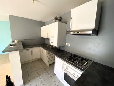 Location appartement Noyal-sur-Vilaine 35530 Ille-et-Vilaine 64 m2 3 pièces 695 euros