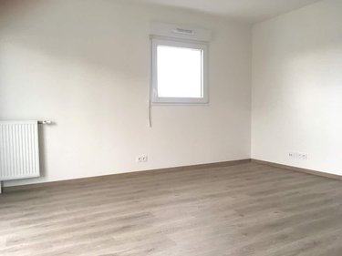 Location appartement Rennes 35000 Ille-et-Vilaine 47 m2 2 pièces 578 euros