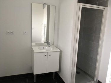 Location appartement Rennes 35000 Ille-et-Vilaine 47 m2 2 pièces 578 euros