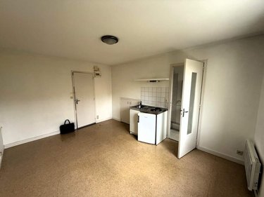 Location appartement Rennes 35000 Ille-et-Vilaine 17 m2 1 pièce 442 euros