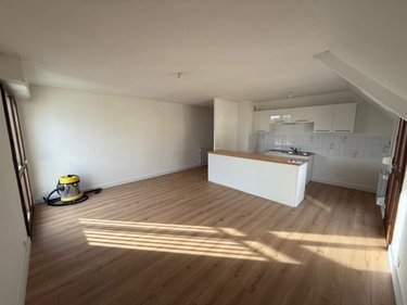 Location appartement Noyal-sur-Vilaine 35530 Ille-et-Vilaine 68 m2 3 pièces 645 euros