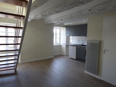 Location appartement Hédé Bazouges 35630 Ille-et-Vilaine 28 m2 2 pièces 470 euros
