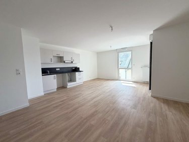 Location appartement Saint-Gilles 35590 Ille-et-Vilaine 66 m2 3 pièces 700 euros