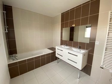 Location maison 35 Ille-et-Vilaine 117 m2 6 pièces 1200 euros