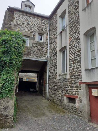 Immeuble a vendre Fougères 35300 Ille-et-Vilaine 242 m2  317078 euros