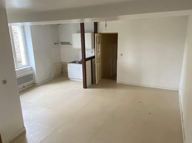 Immeuble a vendre Fougères 35300 Ille-et-Vilaine 242 m2  317078 euros