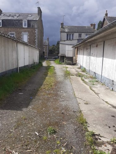 Garage et parking a vendre Fougères 35300 Ille-et-Vilaine  57178 euros