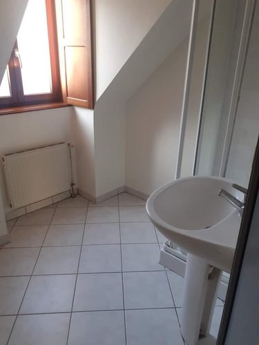Location appartement Fougères 35300 Ille-et-Vilaine 42 m2 1 pièce 430 euros