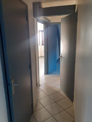 Location appartement Fougères 35300 Ille-et-Vilaine 42 m2 1 pièce 430 euros