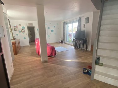 Immeuble a vendre Fougères 35300 Ille-et-Vilaine 338 m2  374256 euros