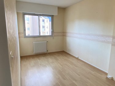 Location appartement Fougères 35300 Ille-et-Vilaine 73 m2 3 pièces 470 euros
