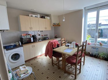 Immeuble a vendre Fougères 35300 Ille-et-Vilaine 150 m2  223514 euros