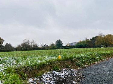 Terrain a batir a vendre Châteauneuf-d'Ille-et-Vilaine 35430 Ille-et-Vilaine 1070 m2  146900 euros
