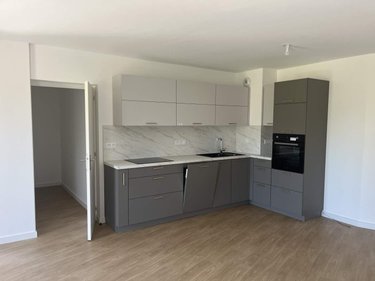 Location appartement Châteauneuf-d'Ille-et-Vilaine 35430 Ille-et-Vilaine 64 m2 3 pièces 740 euros