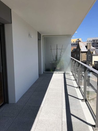 Location appartement Saint-Malo 35400 Ille-et-Vilaine 80 m2 3 pièces 900 euros