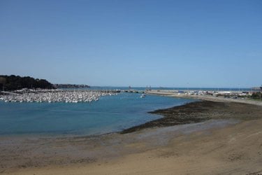 Location appartement Saint-Malo 35400 Ille-et-Vilaine 30 m2 1 pièce 470 euros
