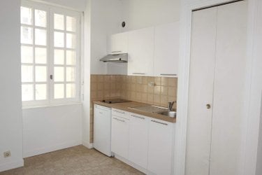 Location appartement Saint-Malo 35400 Ille-et-Vilaine 30 m2 1 pièce 470 euros