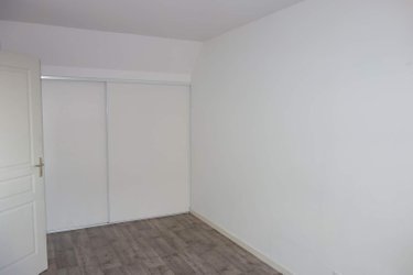 Location maison Châteauneuf-d'Ille-et-Vilaine 35430 Ille-et-Vilaine 111 m2 6 pièces 1150 euros