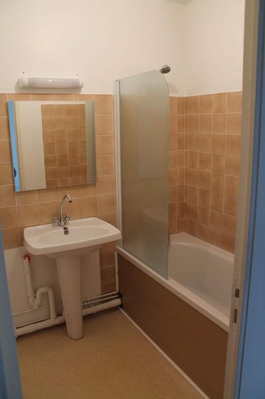 Location appartement Saint-Malo 35400 Ille-et-Vilaine 39 m2 2 pièces 600 euros