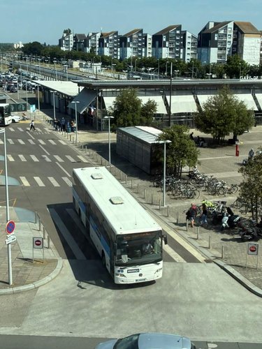 Fonds et murs commerciaux a vendre Saint-Malo 35400 Ille-et-Vilaine 57 m2  222822 euros