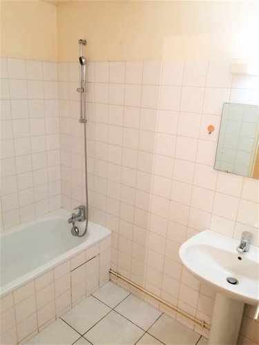 Location appartement Tinténiac 35190 Ille-et-Vilaine 40 m2 2 pièces 580 euros