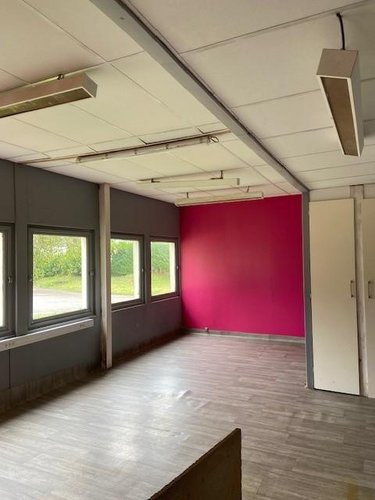 Location fonds et murs commerciaux Tinténiac 35190 Ille-et-Vilaine 50 m2  720 euros