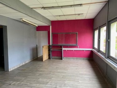 Location fonds et murs commerciaux Tinténiac 35190 Ille-et-Vilaine 50 m2  720 euros