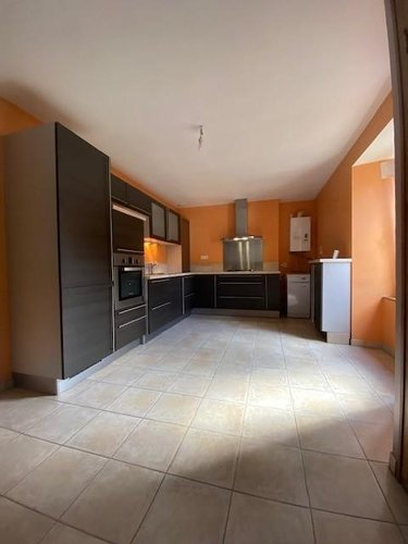 Maison a vendre Tinténiac 35190 Ille-et-Vilaine 133 m2 4 pièces 229900 euros