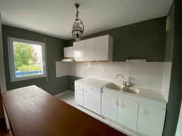 Location appartement Tinténiac 35190 Ille-et-Vilaine 73 m2 3 pièces 700 euros