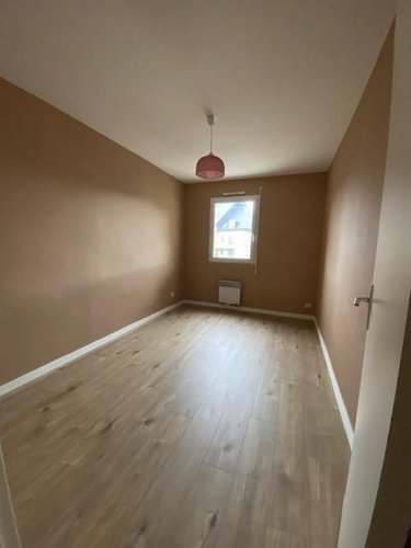 Location appartement Tinténiac 35190 Ille-et-Vilaine 73 m2 3 pièces 700 euros