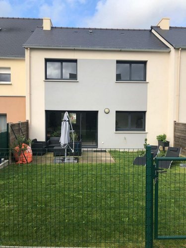 Location maison Châteaubourg 35220 Ille-et-Vilaine 83 m2 5 pièces 950 euros