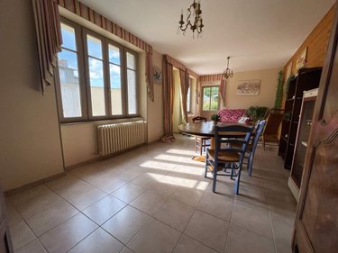 Maison a vendre Châteaugiron 35410 Ille-et-Vilaine 250 m2 9 pièces 519500 euros