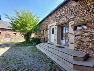 Maison a vendre Retiers 35240 Ille-et-Vilaine 225 m2 8 pièces 392720 euros