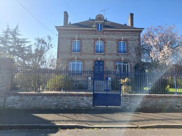 Maison a vendre Martigné-Ferchaud 35640 Ille-et-Vilaine 243 m2 9 pièces 525840 euros