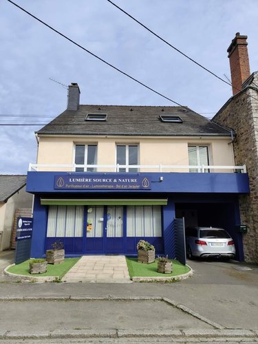 Immeuble a vendre Retiers 35240 Ille-et-Vilaine 319 m2  387600 euros