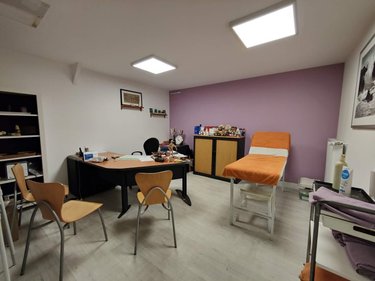 Immeuble a vendre Retiers 35240 Ille-et-Vilaine 319 m2  387600 euros