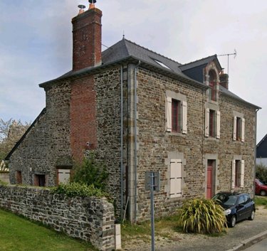 Immeuble a vendre Marcillé-Robert 35240 Ille-et-Vilaine 241 m2  299960 euros