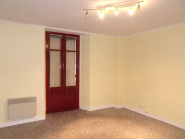 Location fonds et murs commerciaux Corps-Nuds 35150 Ille-et-Vilaine 40 m2  310 euros