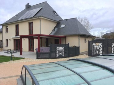 Maison a vendre Bourgbarré 35230 Ille-et-Vilaine 246 m2 10 pièces 986600 euros
